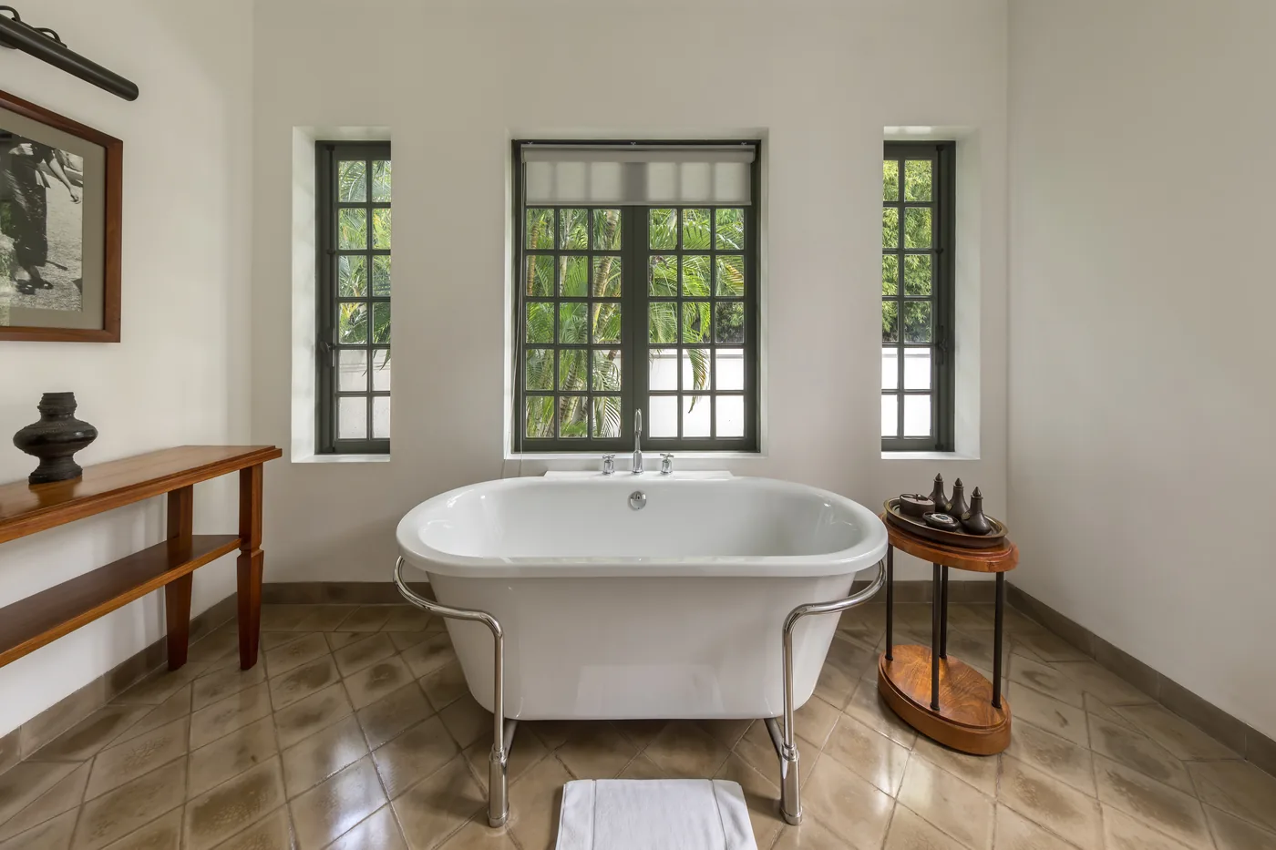 Shower Tub Leak in a Pearland home